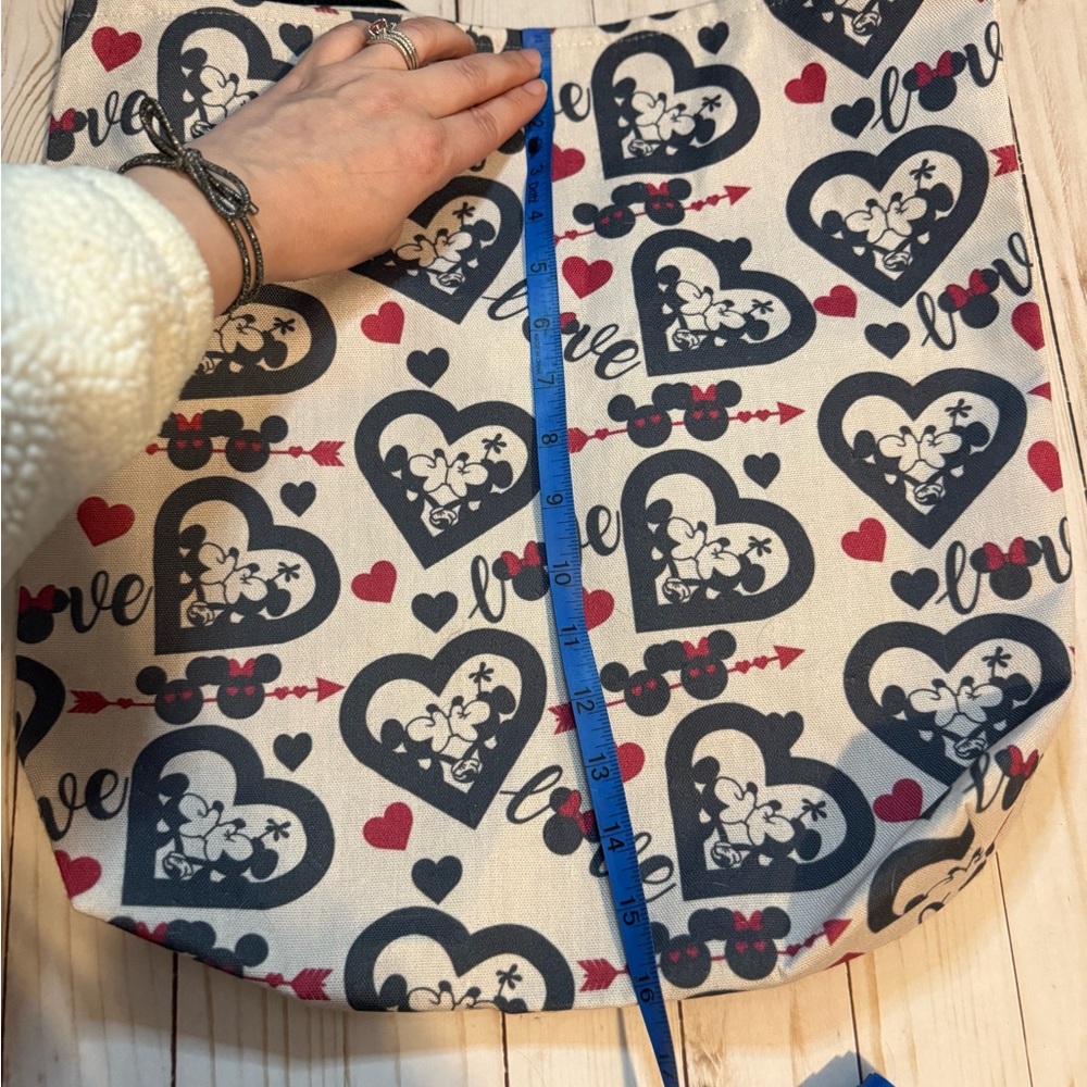 Disney Mickey Heart Pattern Tote Bag - Picture 3 of 4